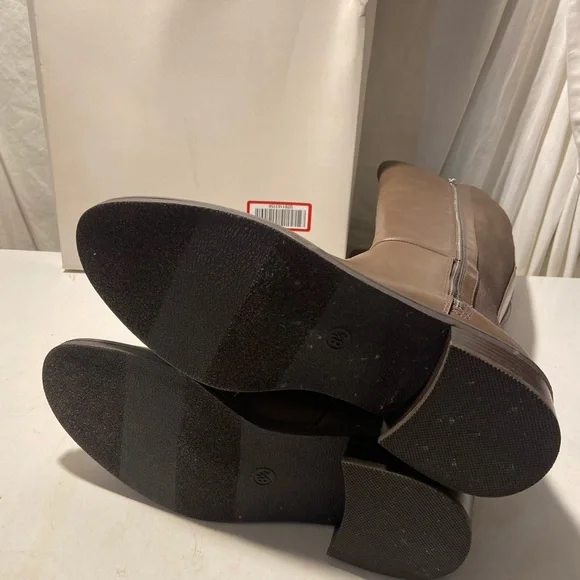 A new day brown knee high boots 1” block heel zip up side  various sizes all NWT - Picture 5 of 6